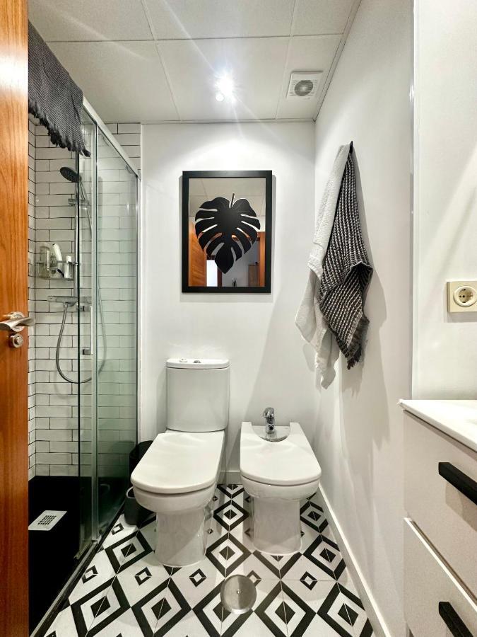 En Pleno Centro, Super Coqueto Y Perfecto Para 2, Málaga Extérieur photo